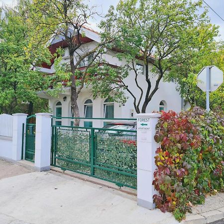 Forest Apartment Niksic Luaran gambar