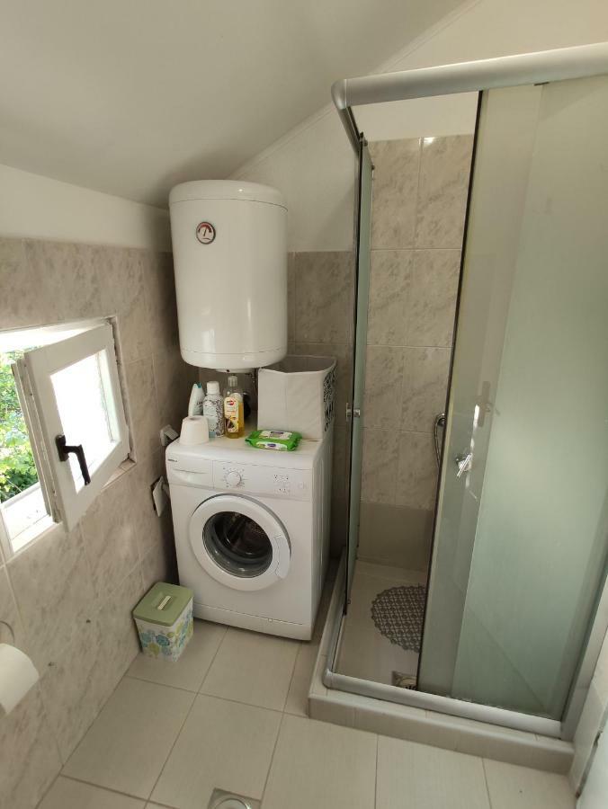 Forest Apartment Niksic Luaran gambar